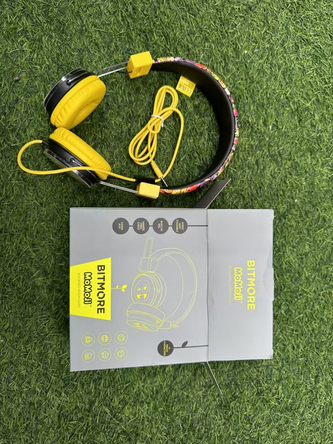 Bitmore Carbon Neutral Kids Headphone-Over Ear Foldable Headphones for Kids, Boys, Girls, Toddler Childs Headphones with Aux Cable, Jack-Safe Volume Limiter, Microphone-Wired Earbuds for Travel,