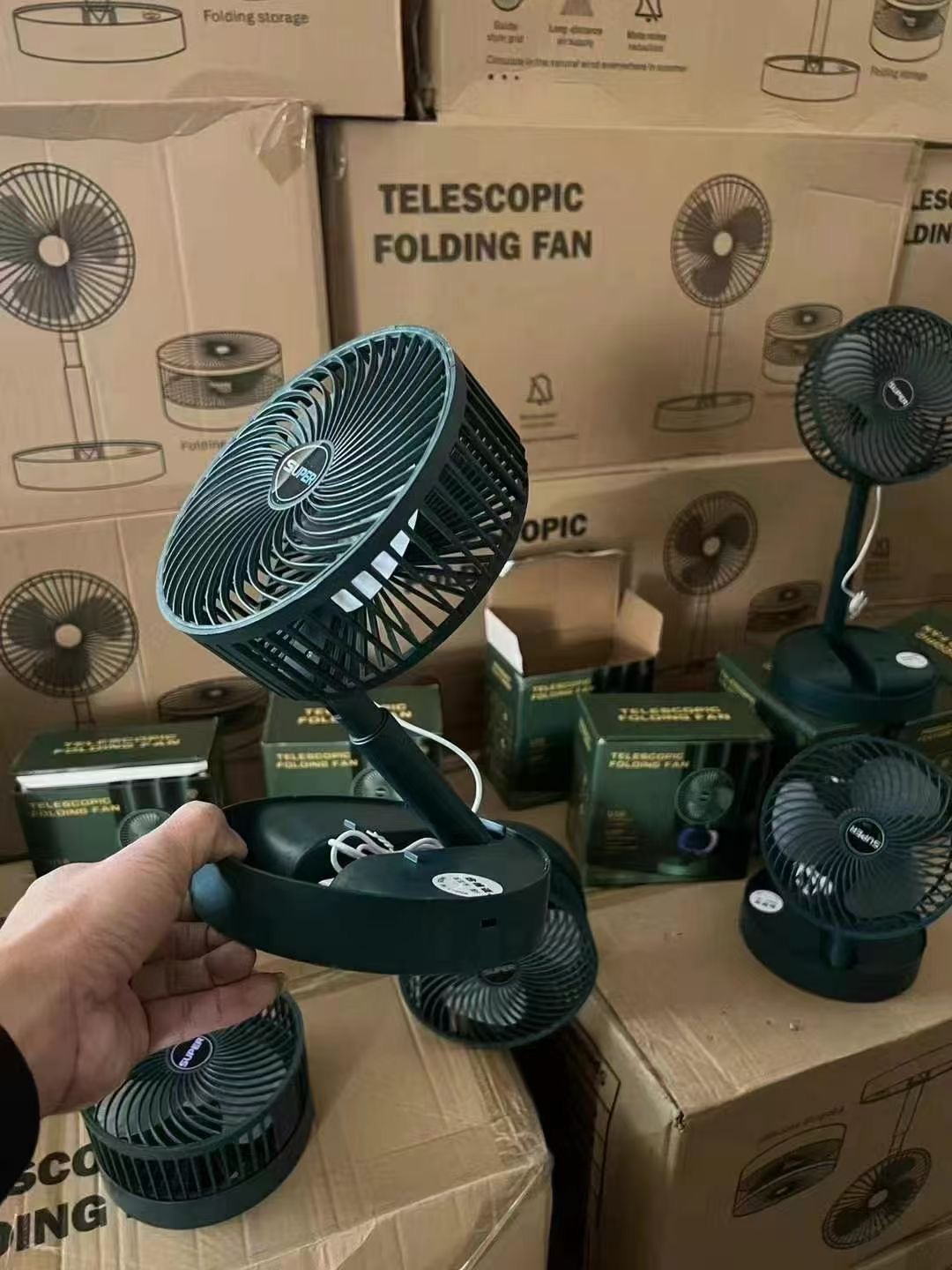 Liqudation wholesale Promotion Gift Folding Portable Fan Floor Standing Fan portable desktop